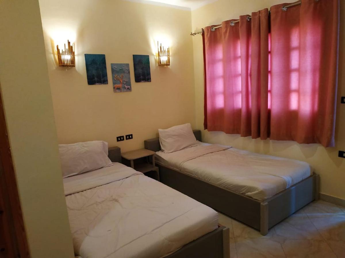 Happy Land Hotel Dahab Bagian luar foto