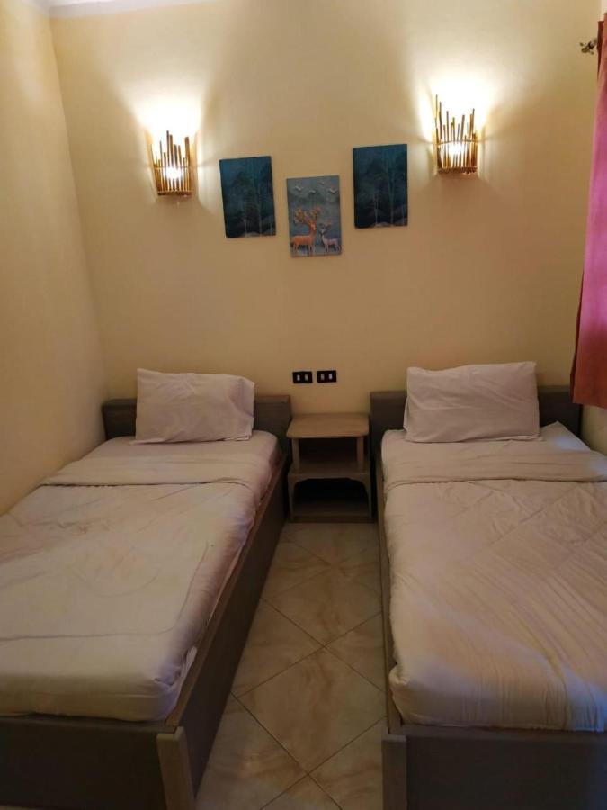 Happy Land Hotel Dahab Bagian luar foto